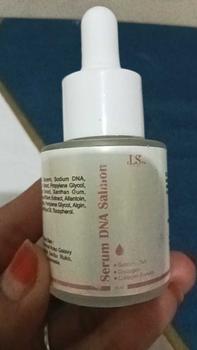 Product Review of DNA SALMON SERUM PELEMBAB WAJAH SEMUA JENIS KULIT LS SKINCARE from m** i**l 1