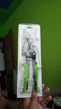Product Review of BUILDMATE Hoyoma Japan Aviation Snip 10" Inch Cr-V Straight, Left and Right Snips Metal Sheet Scissors SOLD PER PIECE from E**e B**i B**m 1