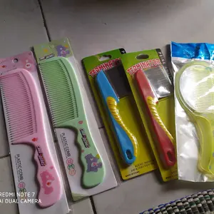 Sisir serit pembasmi kutu