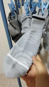 Product Review of DK ถุงเท้าวิ่ง ออกกำลังกาย เล่นกีฬาแบบ Light weight นุ่มสบายเท้า ใส่ได้ทั้งผู้ชายและหญิง (1 คู่) from T**R A**A 🧚**️ 1