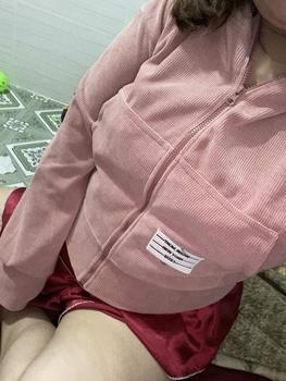 Product Review of Áo Khóac Nhung Gân Sọc Tay Logo Vuông Form Lửng from T**🎀 0
