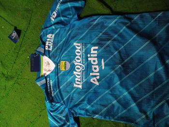 Product Review of JERSEY PERSIB  TERBARU 2025 BISA CUSTOM NAMA HOME KUALITAS GO LOGO TIMBUL JERSEY BOLA DEWASA  JERSEY PERSIB  JERSEY ORIGINAL JERSEY TERBARU Sport from H**W 0