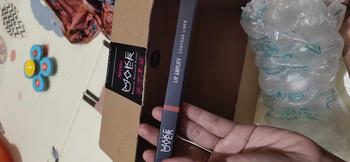 Product Review of [ Dubai Fashion Week ] MAKE OVER Lip Amplify Contour Liner 0.2 g - Lip Liner Lipstick Lipstik DFW Nadya Hutagalung Pony Mira Agile Zsa Zsa Utari from r**i 2