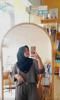 Product Review of Glory One set crop top Cringkle Airflow - Setelan Wanita Cringkle One Set termurah from N**a 0