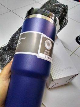 Product Review of แก้วเก็บอณุหภูมิ  เก็บความเย็น-ร้อน สีสันสดใส  30oz/890ml วางซ้อนกันเพื่อรั่ว ไล่โทนสี ขวดสุญญากาศ from อ**้ ข**️ 0