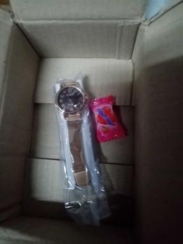 Product Review of นาฬิกาข้อมือผู้หญิง GENEVA หน้าปัดตัวเลขครบ-โรมันครบสิบสองจุด สายแม่เหล็ก-สายสแตนเลส (G23) from B**B 1