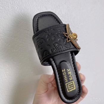 Product Review of dép lê bé gái phối nơ xanh đỏ dành cho bé từ 2-10t from T**g R** 2