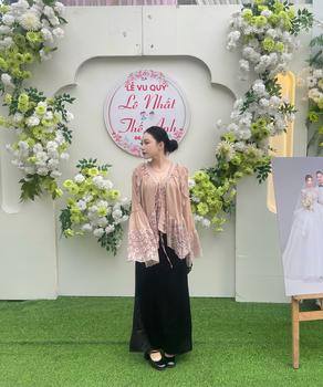 Product Review of Chân Váy Đuôi Cá Chất Lụa Cao Cấp - Tạo Điểm Nhấn Cho Trang Phục from T** H**g S**p B** 0