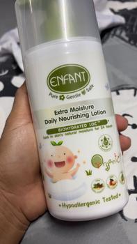 Product Review of ENFANT (อองฟองต์) Organic Plus Extra Moisture Daily Nourishing Lotion โลชั่นบำรุงผิว สูตรอ่อนโยน ใช้ได้ตั้งแต่เด็กแรกเกิด 250ml. เด็กผู้ชาย เด็กหญิง from n**4 0