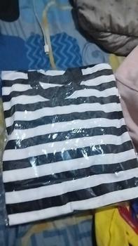 Product Review of VD - Baju kaos salur terbaru / kaos pria lengan pendek/ kaos belang unisex / kaos oversize bisa cod kain nyaman distro pendek lembut combed Atasan Cowok Keren Motif Hitam Motif Hitam Motif Hitam Dewasa Katun Polos from s**r 0