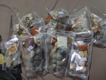 Product Review of 12 bks Baso Aci Garut Abah Aceng Makanan Instan Bawang Kuah Pedas Food Tetelan from s**h 0