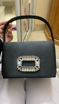 Product Review of Túi Lụa Santi Khoá Đá G268 ( Hình Ảnh Shop Chụp ) from V** T** T**g 0