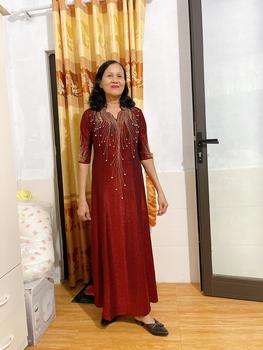 Product Review of Đầm Trung Niên Dáng Dài + Lửng K482 Vải Nhũ từ 50-80kg Ôm gọn Màu Đỏ Women Dress Kim Tuyến from H**g h**🇵 0