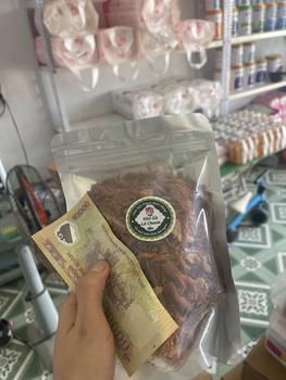 Product Review of KHÔ GÀ CHÁY TỎI NHÀ LÀM DAI NGON ĐẶC BIỆT Snack Ăn Vặt Food Thức Ăn from B** N** ** 0