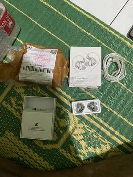 Product Review of KZ EDA Balance Version In Ear Earphone IEM WITH MIC alt KZ EDX Ultra from R**a 1