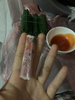 Product Review of [ Chỉ ship M.Bắc +M.Trung ] 50 cái Nem chua truyền thống loại vừa đầy đủ đinh lăng tỏi ớt Cay from S**y 1