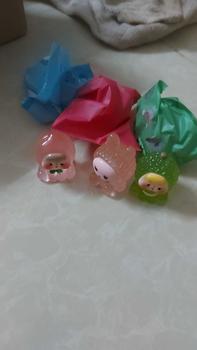Product Review of Combo Túi Mù Tự Xé Ngẩu Nhiên Charm,Con Vật đáng yêu, Đồ ăn, Hoạt Hình dễ thương Đồ Chơi Có Phát Sáng Và Không Phát Sáng ạ ( Sẽ Có Trùng Màu -Mẩu Khi Xé Túi ạ) dùng để trang trí from L** B**h H**h 0
