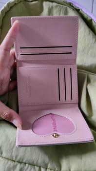 Product Review of JIUFENG Dompet Pendek Wanita Dompet Serbaguna Hewan Bordir Billfold Pemegang Kartu Kredit from Q**. 1