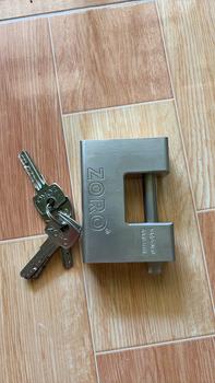 Product Review of Ổ KHÓA CẦU NGANG ZORO NGUYÊN KHỐI, KHÓA CHỐT NGANG LOẠI KHÓA CỬA LỚN CAO CẤP 9 PHÂN CHẮC CHẮN , 1 BỘ CÓ 5 CHÌA THIẾT KẾ TTHEO CÔNG NGHỆ MỸ from C**o 0