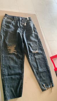 Product Review of YURI JEANS - (Vải QCCao Cấp) Quần Jeans Baggy Màu Dơ Bụi Rách Gối Chất Mền Mịn Dài94cm Nữ Pants from b**u b**u 0