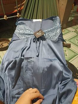 Product Review of Bộ Sơ Mi Áo Tay Lỡ Quần Đùi Chất Lụa Latin Màu Trơn Đơn Giản (Free Size 45-75kg) Women Nữ from T**y H**g 1