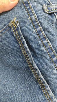 Product Review of Quần Jean Baggy Nữ BigSize Lưng Cao Rách bụi, Phong Cách Hàn Quốc, Màu Xanh Đá Đậm Rách 3006 3007 Lưng Chun Denim Pants Women from N**c L**h 0