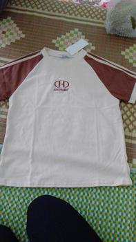 Product Review of Áo Phông cotton 2 chiều mịn mát - chữ Acmi.lade vee in nổi 2 mặt (Free size 40-70kg) from M**💢 0