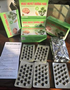 Product Review of Combo 5h Hoạt huyết dưỡng não. Giúp hỗ trợ giảm đau đầu, mất ngủ, tê bì chân tay.Giúp giảm các biểu hiện của thiểu năng tuần hoàn não. Hộp 5 vỉ, mỗi vỉ 20 viên bao đường. hoạt  huyết  dưỡng  não from T** N** 1