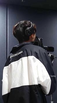 Product Review of JINISO Jaket Crop Jeans Oversize Pocket Khaki from n**i 1