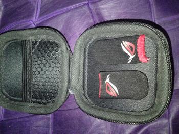 Product Review of GRATIS BOX POUCH SARUNG JEMPOL GAMING GAMERS GAME FF ML PUBG ANTI KERINGAT from S**g 2