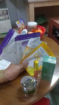 Product Review of Combo Sản phẩm Face serum GK kem face- Tặng Kèm Son Dưỡng GK Skincare from h**g L**n 1**2 0