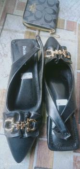 Product Review of Declare&Dee Heels Blok Wanita Pitaloka Square Toe High 3 CM Black Karet Belakang Best Seller Shoes flat  shoes from D**k M**7 1