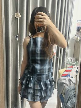 Product Review of [Tặng kèm vòng handmade]- CARO SET-ÁO VÀ CHÂN VÁY XẾP LY TINH TẾ MANG HỌA TIẾT CARO LẠ MẮT from G** t**s 0