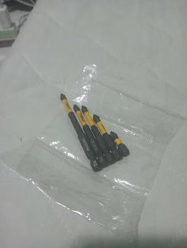 Product Review of ชุดดอกไขควงแม่เหล็ก 5 ชิ้น/เซ็ต ยาว 25/50/65/70/90 มม. กันลื่น กากบาท Phillips ช่องเสียบ TS2 เหล็ก เจาะงานหนัก เหมาะสำหรับสว่านไฟฟ้า และไขควง from เ**ม ท**🙏 0