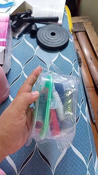 Product Review of 10 in1 Sewing Kit Box Set Small Household Sewing Tools Portable Sewing Kit from Q**n 0