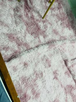 Product Review of Thảm Lông 1mx1m6, 1m6x2m Hình Chữ Nhật Trải Sàn, Lót Phòng Ngủ ( Mặt Sau Có Chống Trơn Trượt) from K** C**y 0