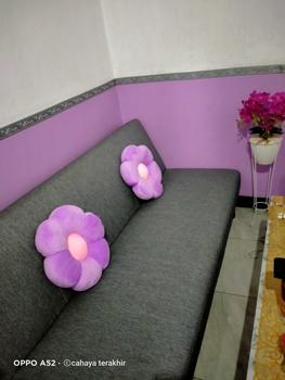 Product Review of Bantal  Bunga Happy House Diameter 40cm from N**💜 0
