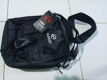 Product Review of Mmosport Tas Selempang Pria Ziper Bag Hitam from D**i R**n 0