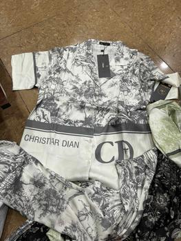 Product Review of Đồ Bộ Pijama Bigsize, Cổ Vest nút bọc In Rừng Xanh Rêu, FROM RỘNG Chất Liệu Lụa Latin Tơ Tằm Quần Dài 95cm from @**🎀 1