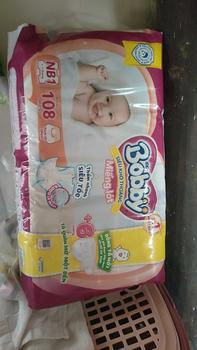 Product Review of Miếng lót Bobby Newborn 1-108 miếng tặng 6 nb-s cho trẻ sơ sinh Bỉm from n**i 0