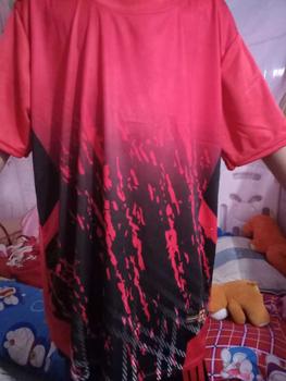 Product Review of Quần áo thể thao màu đỏ tươi from K**u M** 0