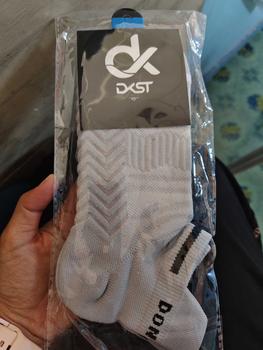 Product Review of DK ถุงเท้าวิ่ง ออกกำลังกาย เล่นกีฬาแบบ Light weight นุ่มสบายเท้า ใส่ได้ทั้งผู้ชายและหญิง (1 คู่) from P**4 0
