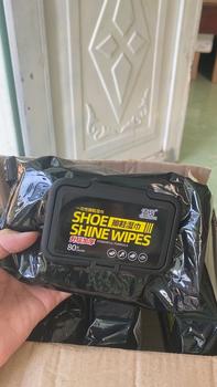Product Review of [MUA 5 TẶNG 1] COMBO 5 Bịch Khăn Uớt Lau Giày Shoe Shine Wipes, Lau Đa Năng , Lau Bếp, Lau Giày Dép, Túi Xách ,Ba Lô, Dầu Mỡ...Làm Sạch Mọi Thứ. from M** L** 0