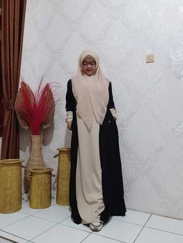 Product Review of Marwa Dress by Sabiya Hijab from w**a s**i 1