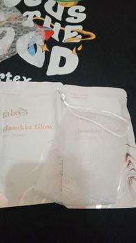 Product Review of (GET 2 PCS) Sabun Glasskin Glow Bar Soap by The Falsya Beauty Pencerah Membersihkan Memudarkan Kotoran Kulit Hitam dan Kusam Perawatan Mencerahkan Punggung Tangan from M**r ** 0
