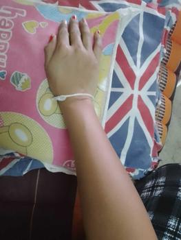 Product Review of ครีมอีผ่อง กล่องดำ 1 กล่องมีครีม2กระปุกกับสบู่ 1 ก้อน สกินแคร์ from ผ**💘 0