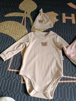 Product Review of [Kèm mũ] Bodysuit dài tay cho bé Đính Gấu, body dài tay cho bé gái bé trai chất Tăm gân mẫu quần áo sơ sinh 0-12M Jumpsuit Kem from D**e 0