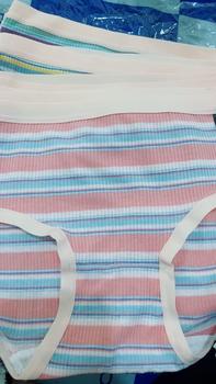 Product Review of Set 5 quần lót cotton gân tăm phối kẻ from H** T**🌗 0