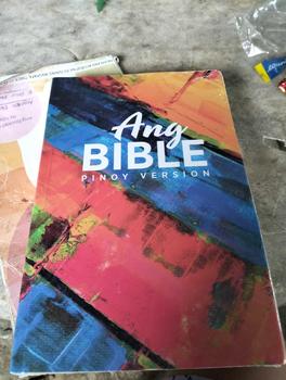 Product Review of PCBS Ang Bible : Pinoy Version (FONT SIZE 9/HOLY BIBLE) Old & New Testament - Tagalog Bible from r**d r**s 0