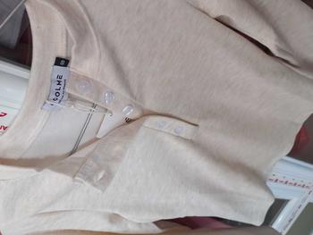 Product Review of Áo thun dài tay xẻ cúc chất thun gân Hàn dày mịn co giãn lót cotton Coolme Nữ Top from 𝙋**𝙜 𝙏**𝙣 ** 1